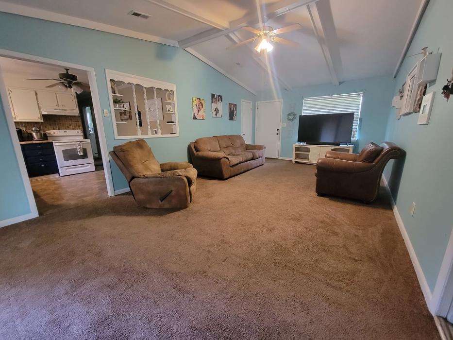 B&C Custom Floors - Athens, AL