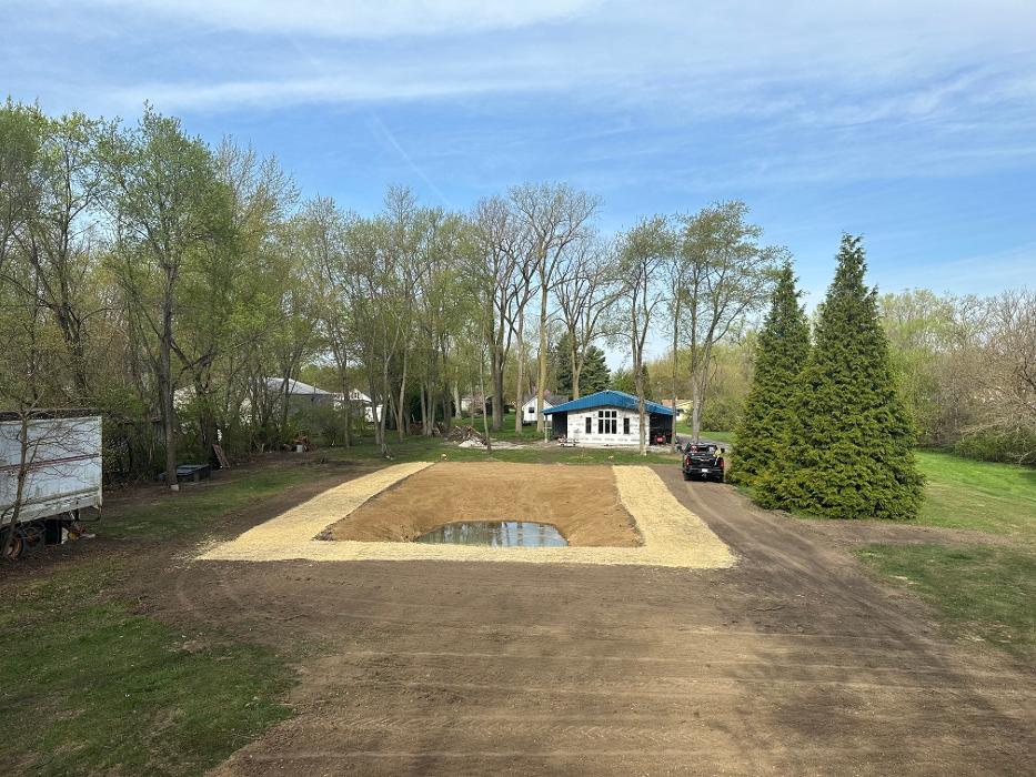 Traxx Grading LLC - Kankakee, IL