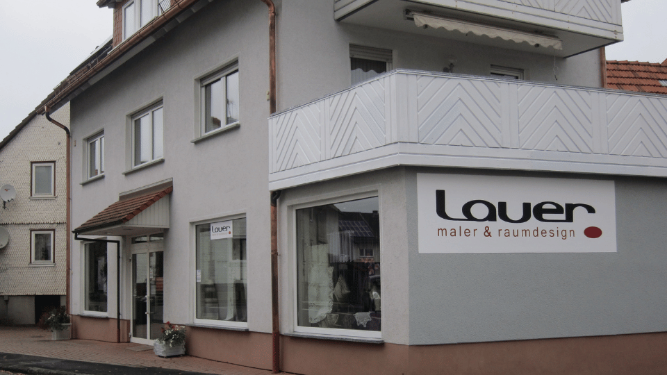 Maler Lauer - maler & raumdesign - Bodenbeläge, Vinylboden, Sonnenschutz, Bahnhofstraße in Oberaula