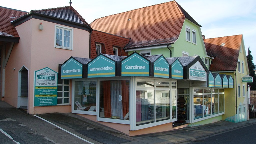 Farbenhaus Bereiter, Friedhofstraße in Erbach