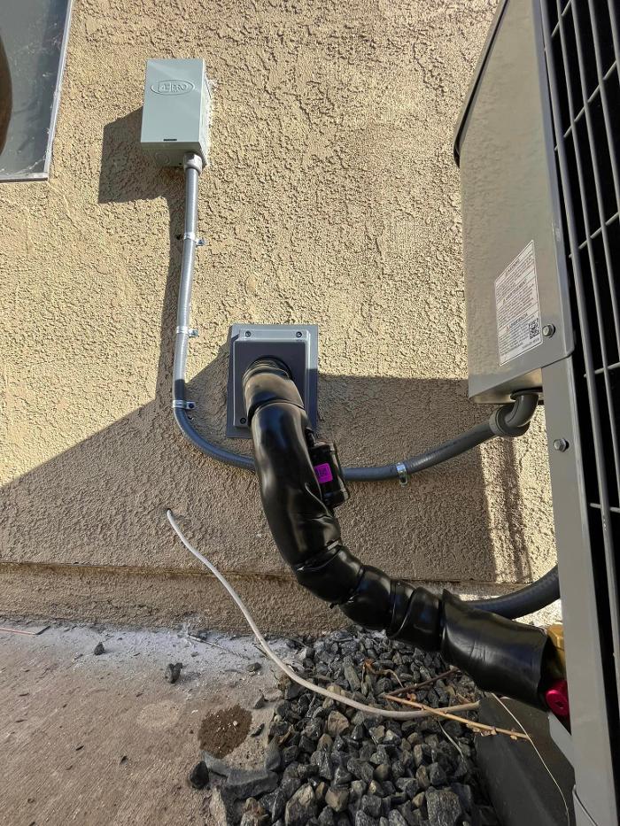 Luxurious Heating & Air Conditioning Inc - Sun City, CA