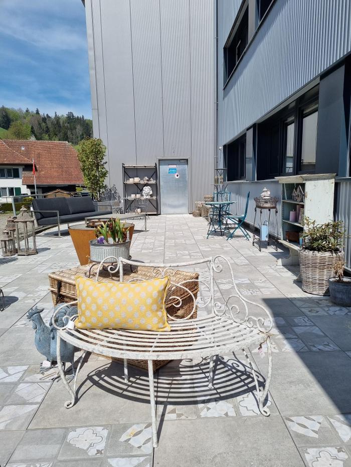 Herz Zauber Hodel, Bernstrasse in Hüswil