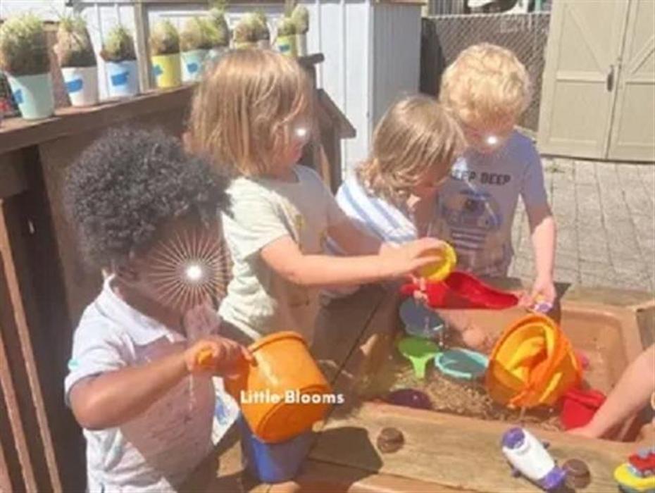 daycare for children https://melodysmunchkins2.com/