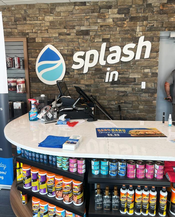 Splash In - La Plata, MD