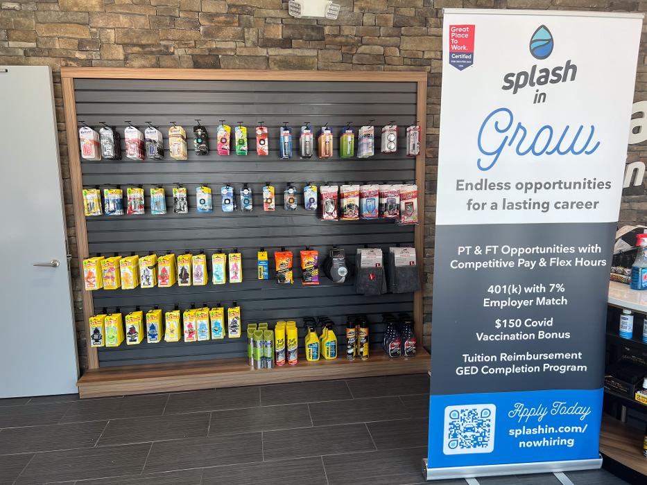 Splash In - La Plata, MD