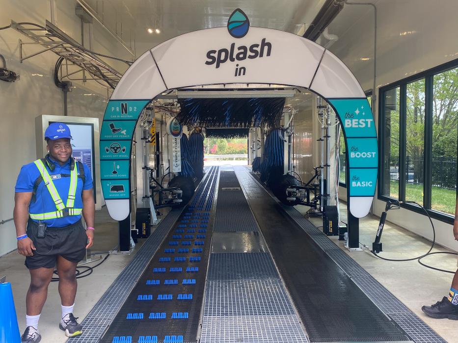 Splash In - La Plata, MD