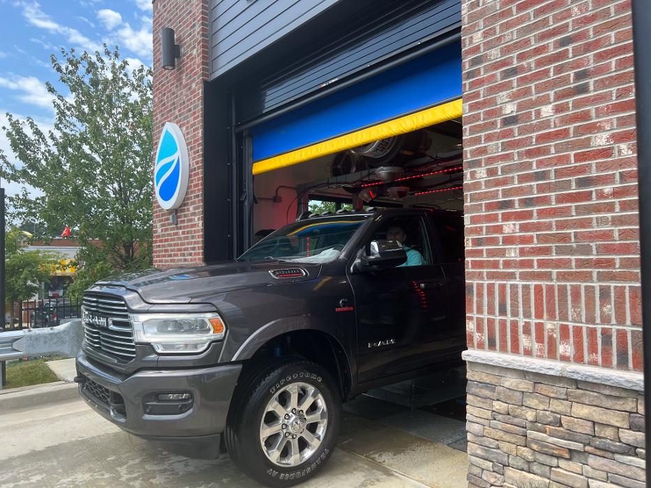 Splash In - La Plata, MD