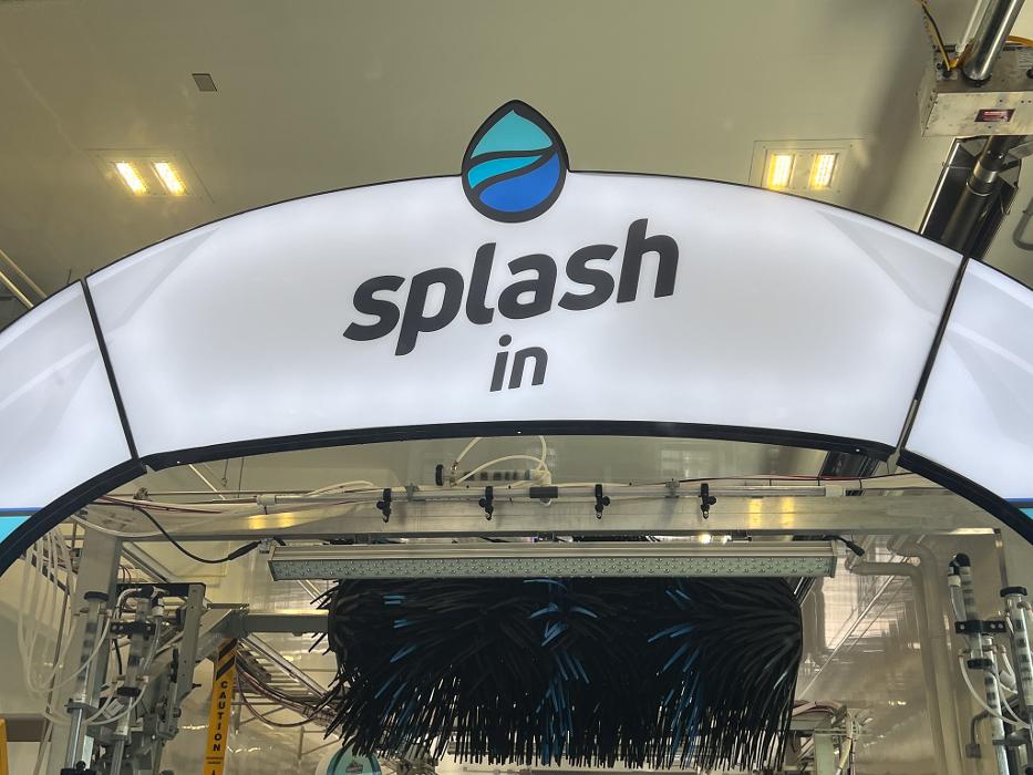 Splash In - La Plata, MD