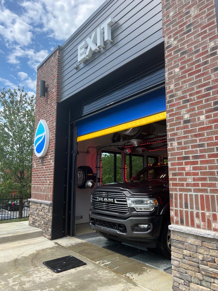 Splash In - La Plata, MD