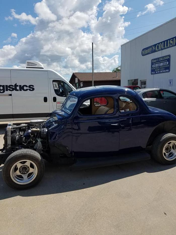 VINNYS COLLISION - Lapeer, MI