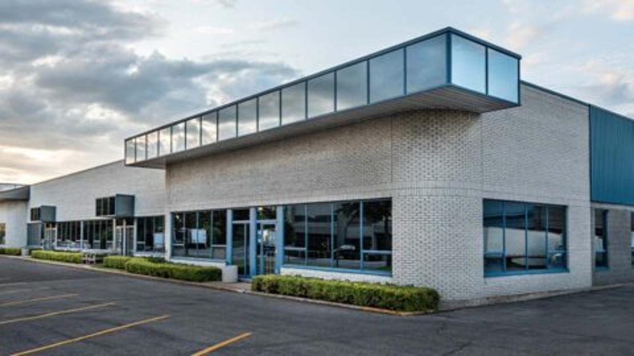 Foster's Roofing Enterprises, Inc. Image