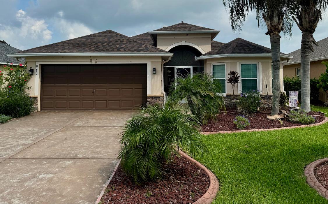 Foster's Roofing Enterprises, Inc. Image