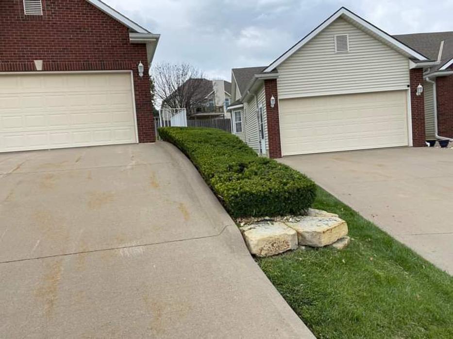 Poorboys Lawn Landscaping LLC - Saint Joseph, MO