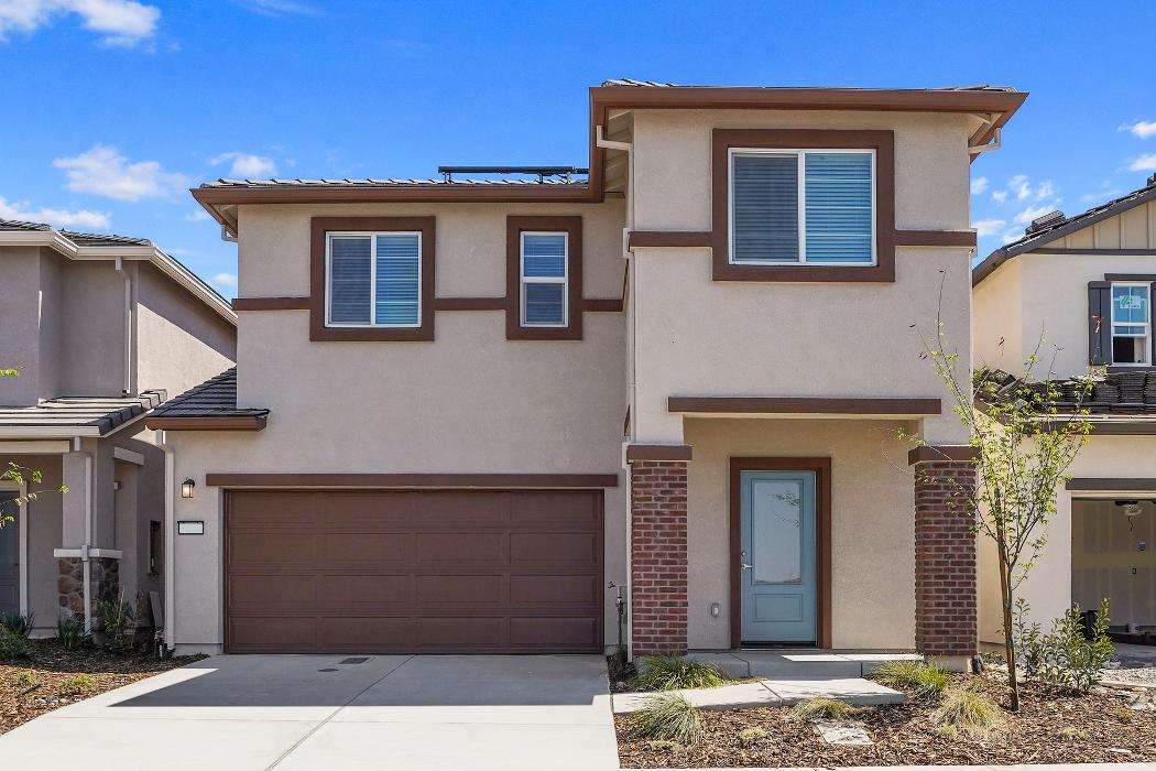 LGI Homes - Velare at Twelve Bridges Image