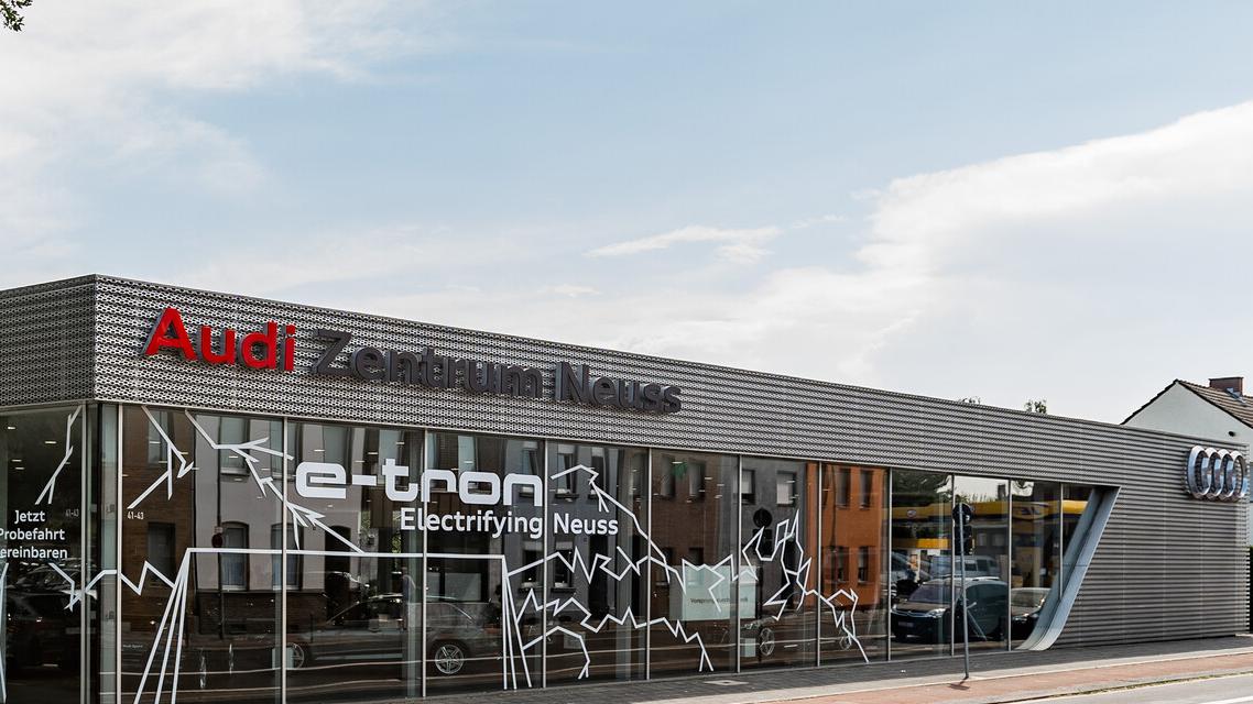 Audi Zentrum Neuss - Gottfried Schultz Automobilhandels SE, Jülicher Landstraße in Neuss