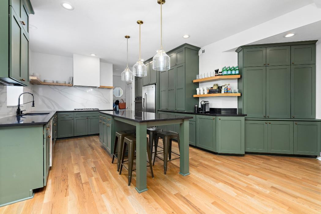 Wardini - Kansas City, KS