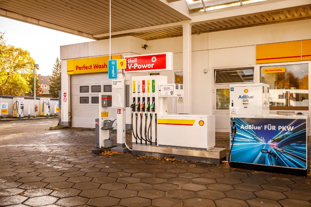 Shell Recharge Charging Station, Heidestraße in Köln