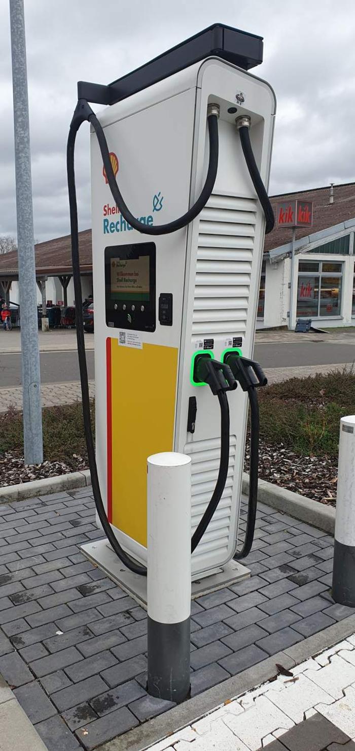 Shell Recharge Charging Station, Danziger Straße in Weilerbach