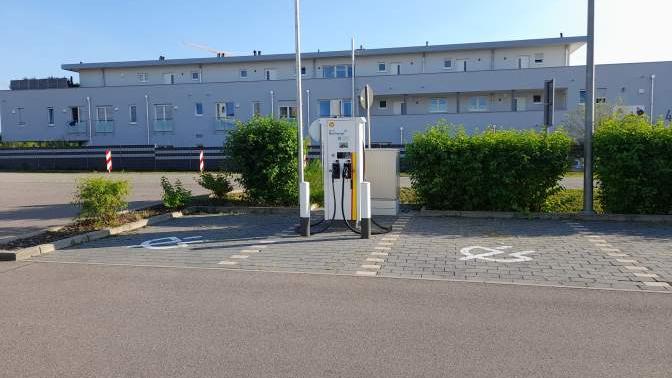Shell Recharge Charging Station, Händelstraße in Ötigheim