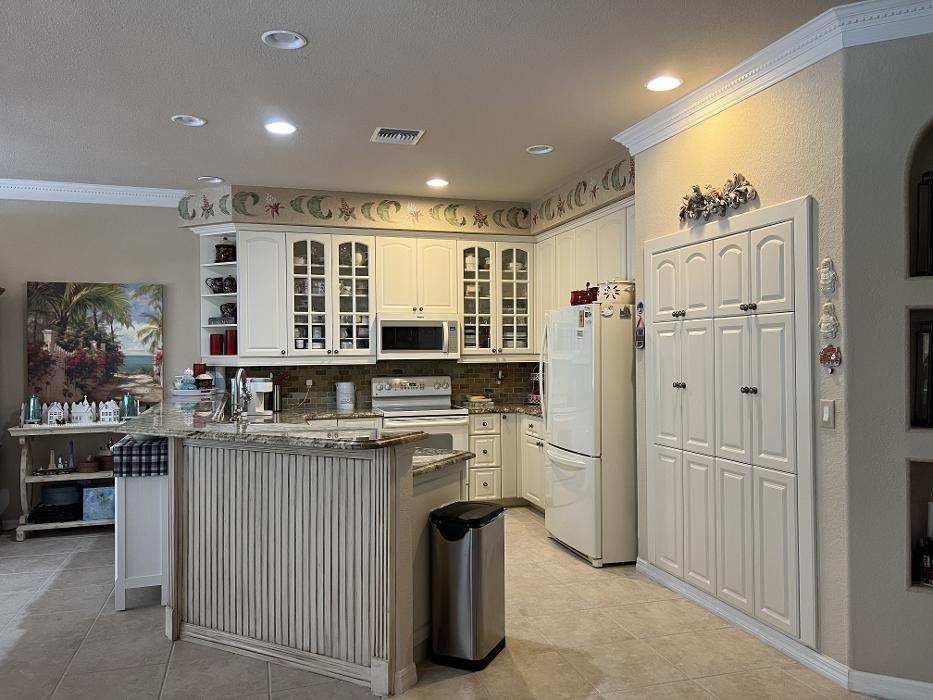 GOLDMILLIO CLEANING SERVICE IN CAPE CORAL - Cape Coral, FL
