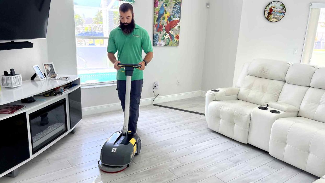 GOLDMILLIO CLEANING SERVICE IN CAPE CORAL - Cape Coral, FL