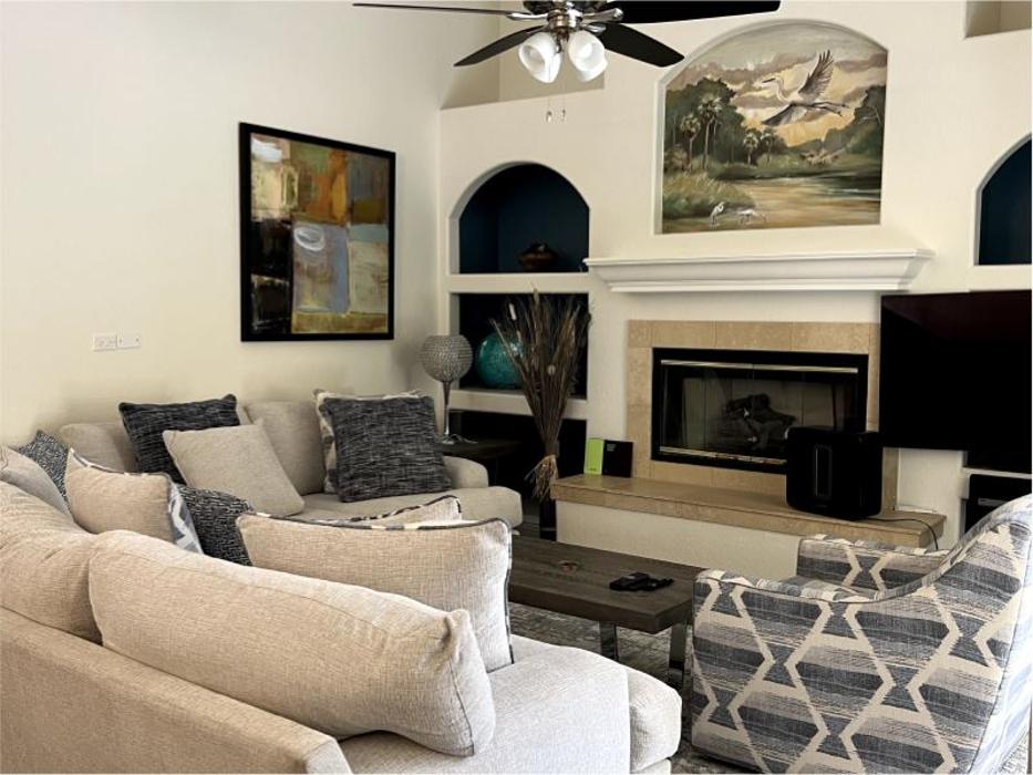 GOLDMILLIO CLEANING SERVICE IN CAPE CORAL - Cape Coral, FL
