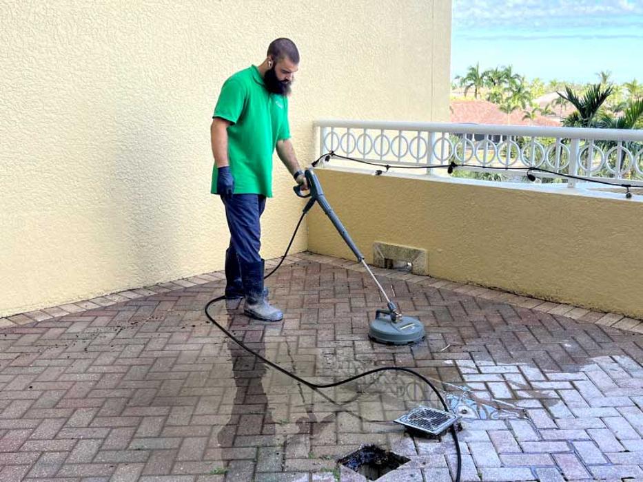 GOLDMILLIO CLEANING SERVICE IN CAPE CORAL - Cape Coral, FL