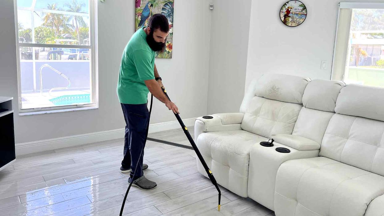 GOLDMILLIO CLEANING SERVICE IN CAPE CORAL - Cape Coral, FL