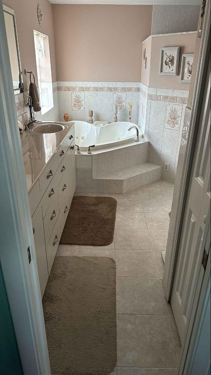 GOLDMILLIO CLEANING SERVICE IN CAPE CORAL - Cape Coral, FL