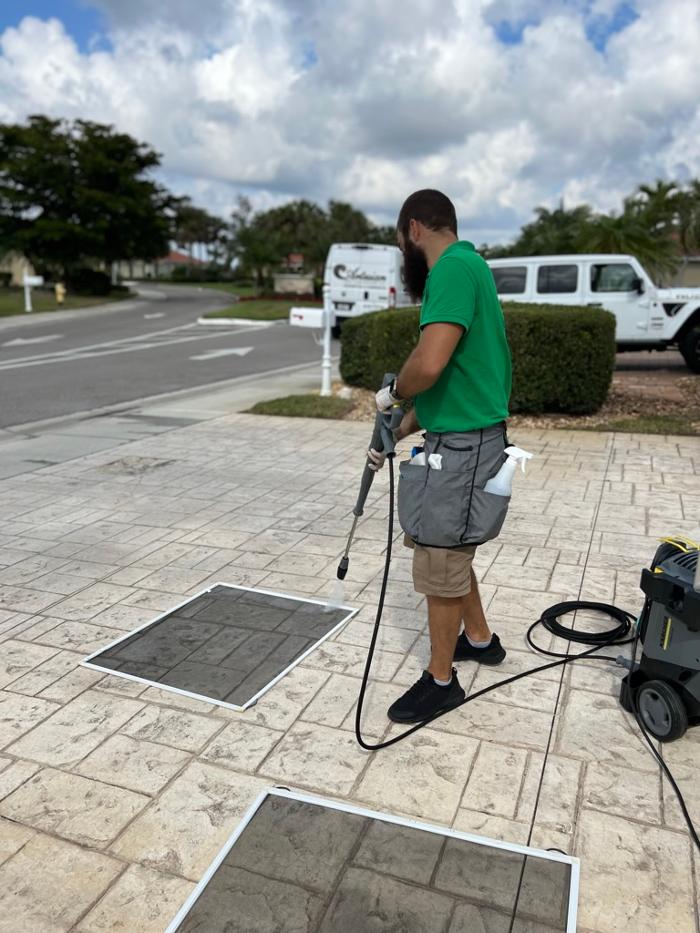GOLDMILLIO CLEANING SERVICE IN CAPE CORAL - Cape Coral, FL