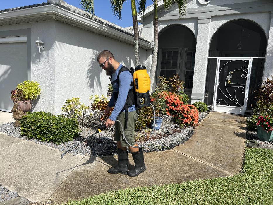 GOLDMILLIO CLEANING SERVICE IN CAPE CORAL - Cape Coral, FL