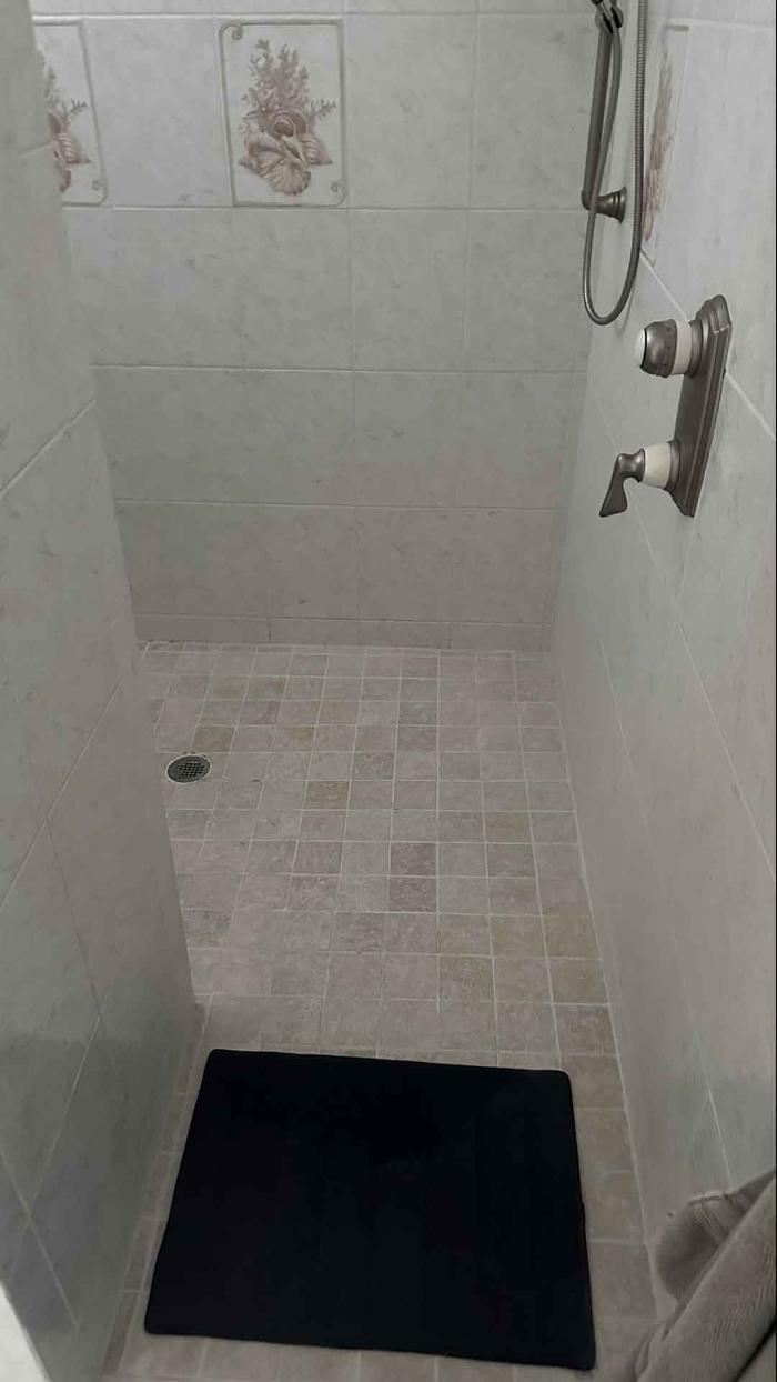 GOLDMILLIO CLEANING SERVICE IN CAPE CORAL - Cape Coral, FL