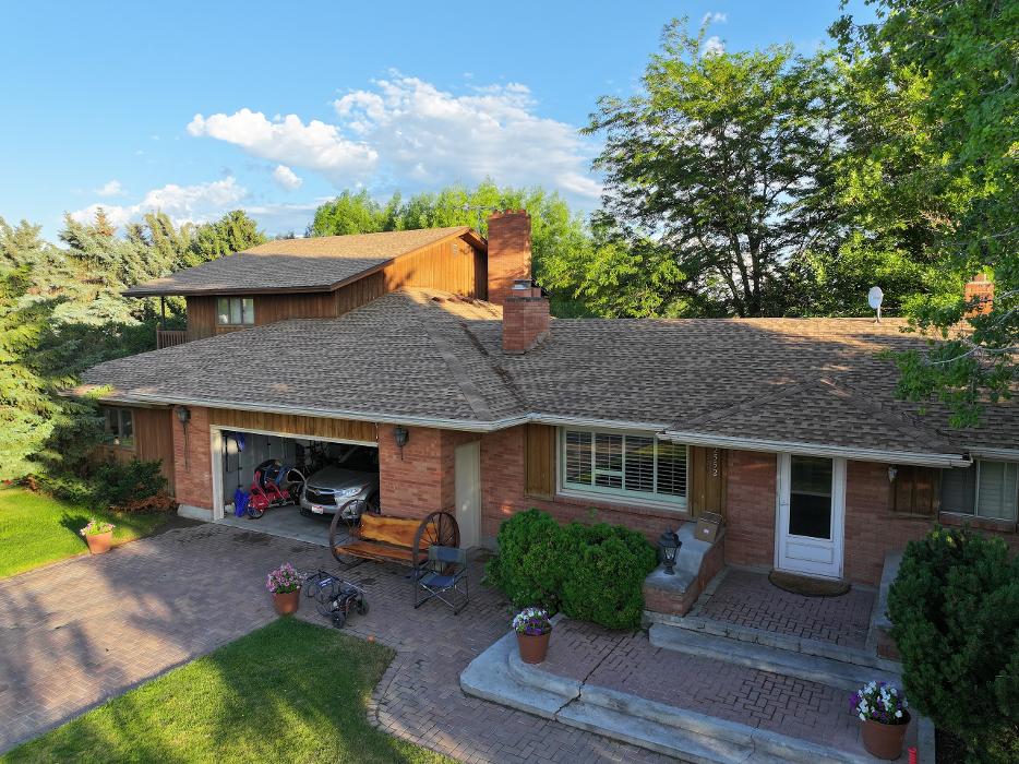 Briggs Roofing Company Image