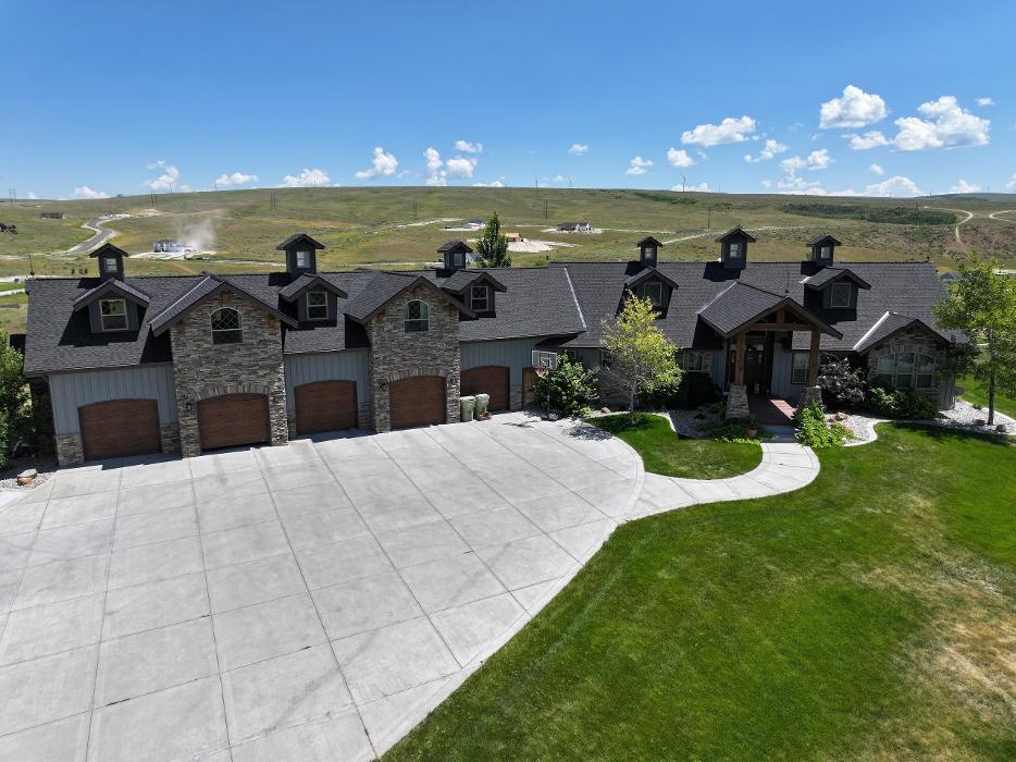 Briggs Roofing Company Image