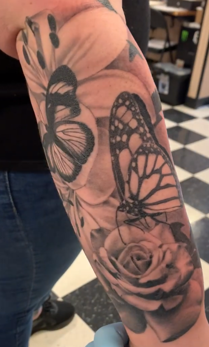 Stray Cat Tattoo - Snohomish, WA