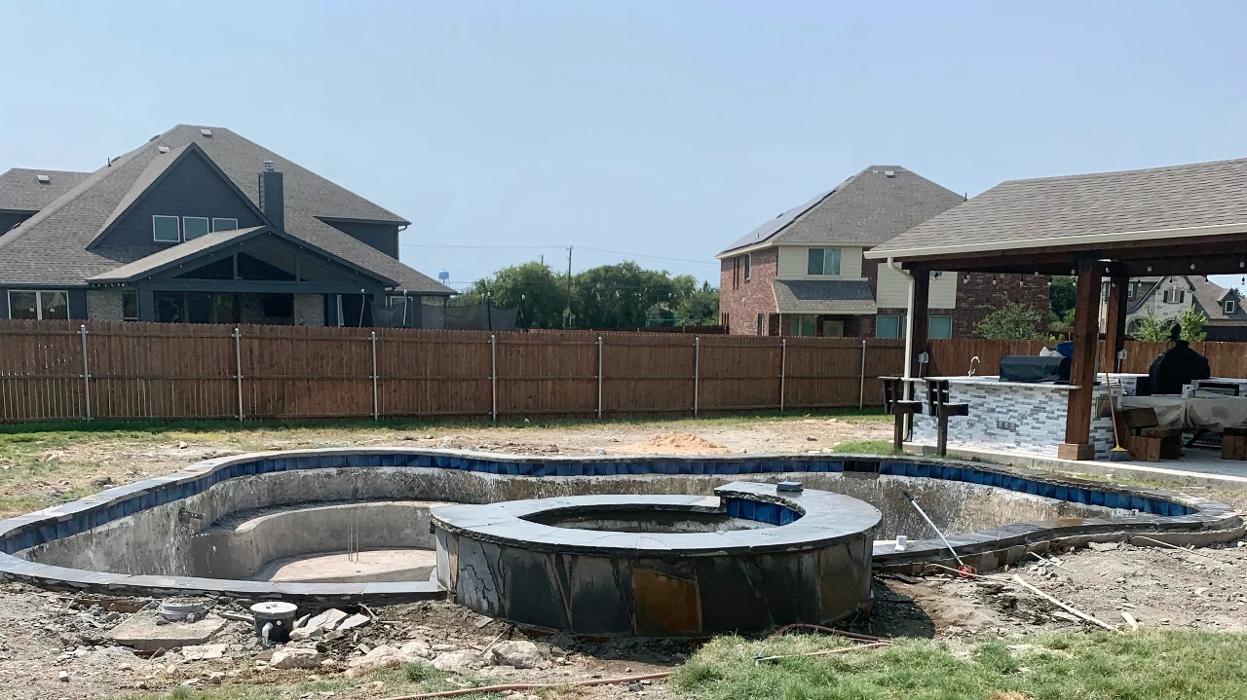 Clearwater Pools & Outdoor Living - Waxahachie, TX