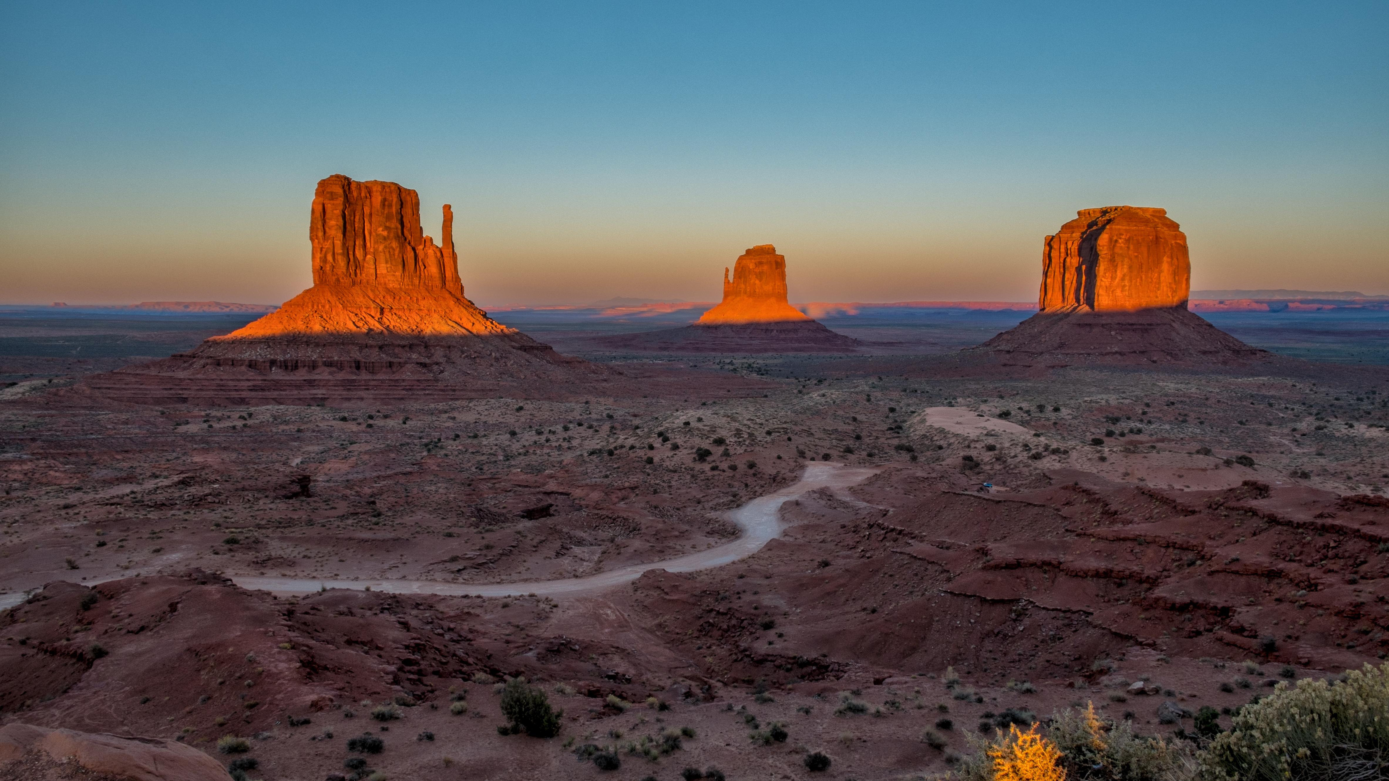 Henke und Schwarz Netzmontagen, Anton-Bartscher-Straße in Salzkotten
