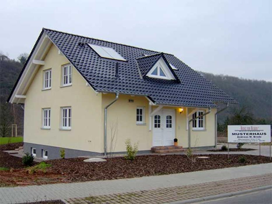 Heinz von Heiden-Musterhaus Konz - Wir bauen Ihr Massivhaus., Könener Straße in Konz