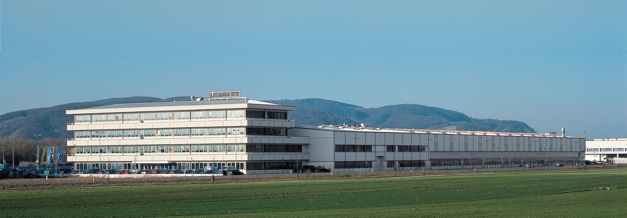 Liebherr-Transportation Systems GmbH & Co KG, Liebherrstraße in Korneuburg