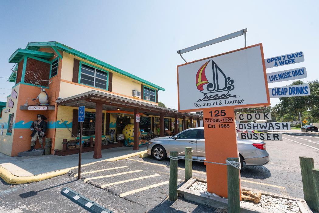 Monstah Lobstah and JD's Back Porch - Indian Rocks Beach, FL