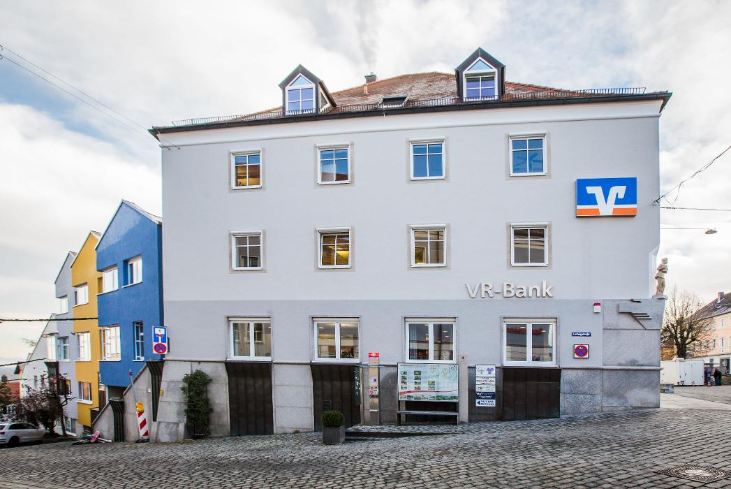VR-Bank Landau-Mengkofen eG Beratungszentrum, Marienplatz in Landau an der Isar