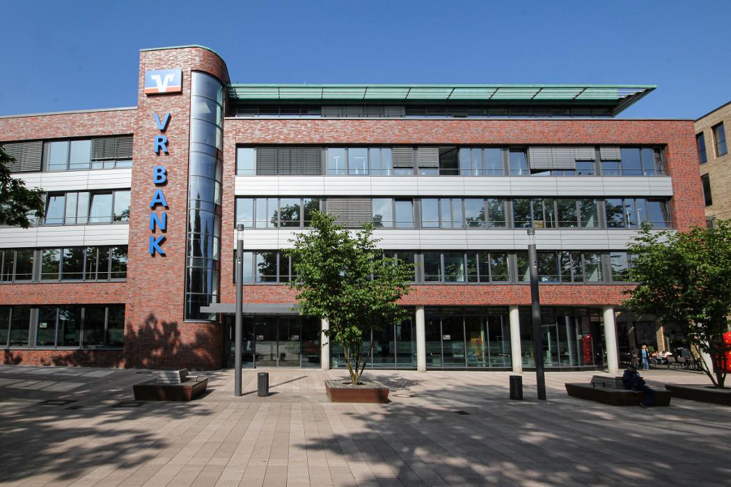 VR Bank in Holstein eG - Hauptgeschäftsstelle, Bismarckstraße in Pinneberg