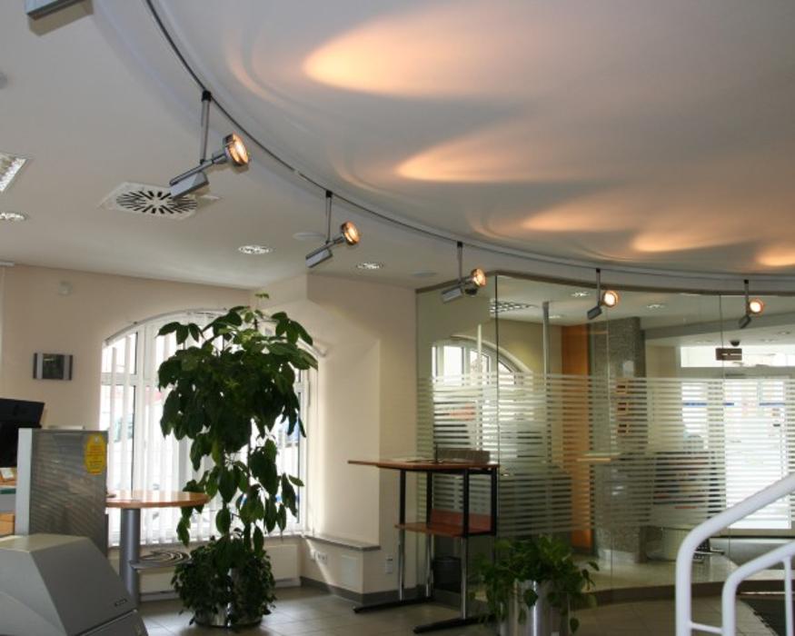 Volksbank-Raiffeisenbank Glauchau eG - Filiale Waldenburg, Weinkellergasse in Waldenburg