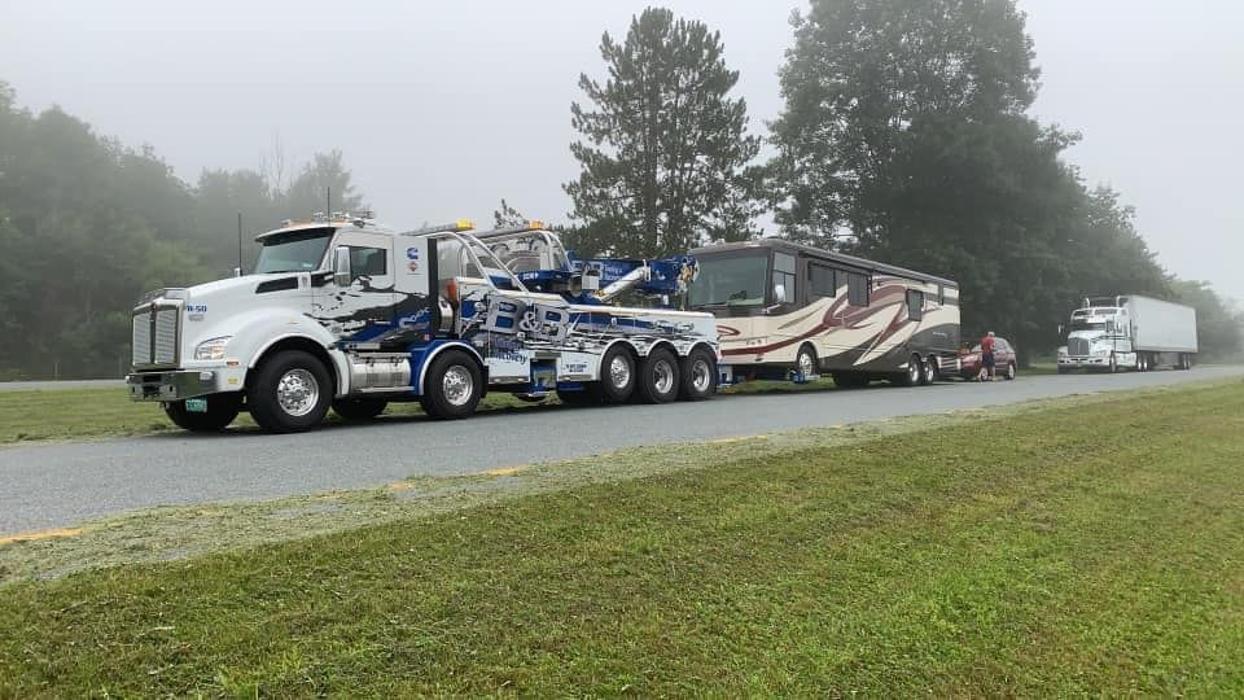 B&B Towing and Recovery - Lyndonville, VT