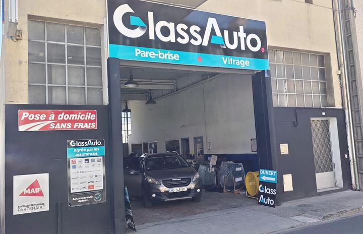 Glass Auto Service pièces et accessoires automobile, véhicule industriel (commerce)
