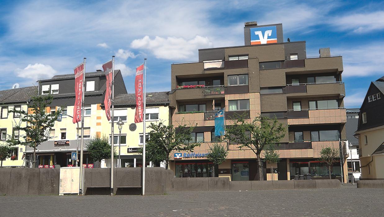 Raiffeisenbank Kastellaun eG - Hauptstelle Kastellaun, Marktplatz in Kastellaun