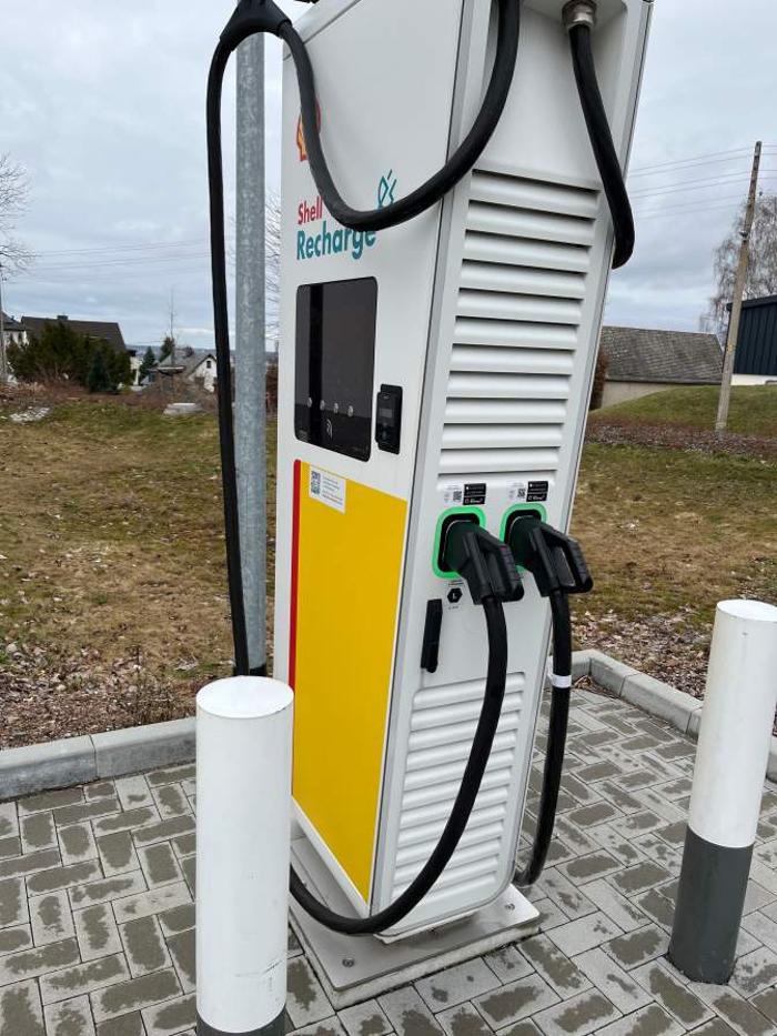 Shell Recharge Charging Station, Otto-Thörner-Straße in Chemnitz