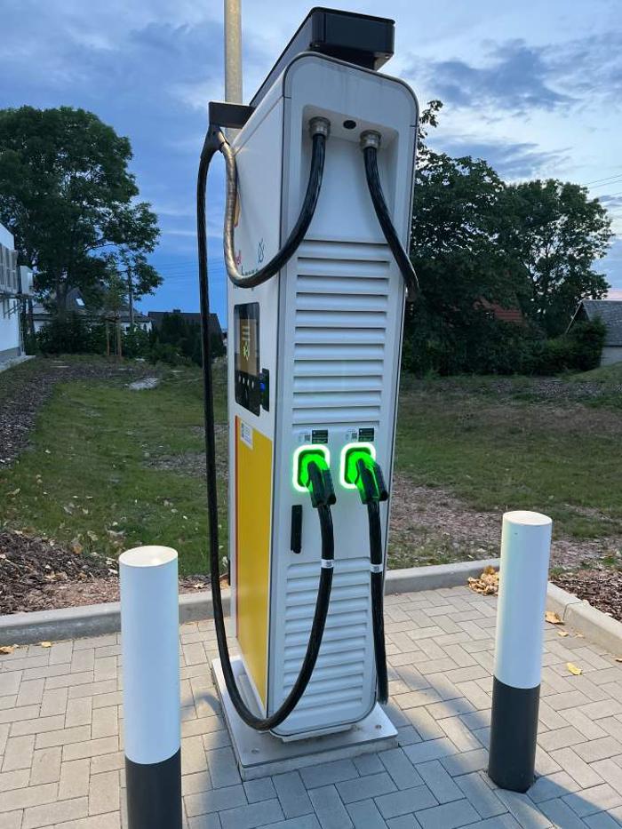 Shell Recharge Charging Station, Otto-Thörner-Straße in Chemnitz