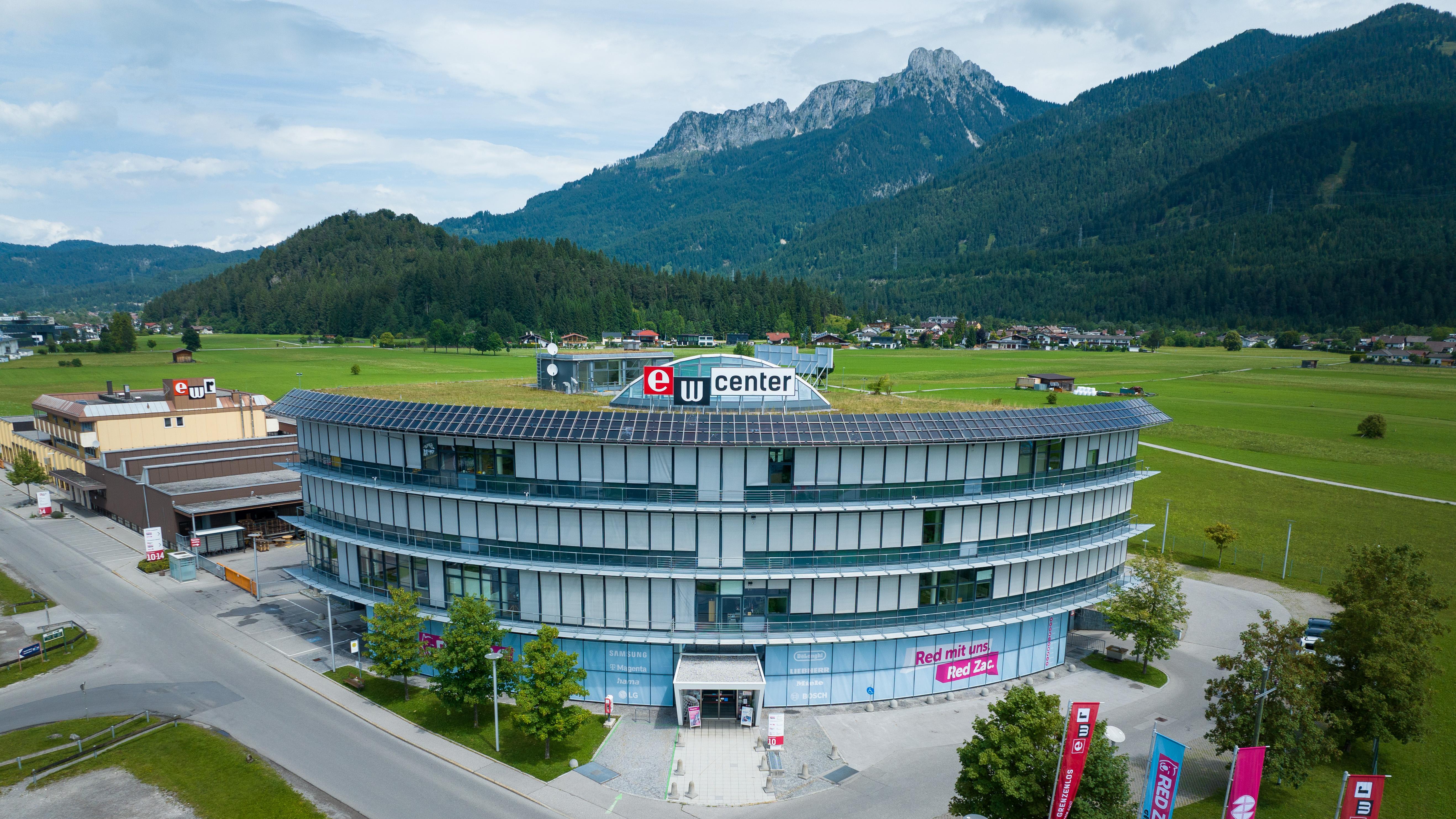 RED ZAC eWelt, Großfeldstraße in Gemeinde Reutte