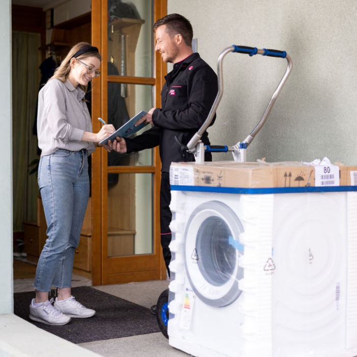 RED ZAC eWelt, Großfeldstraße in Gemeinde Reutte